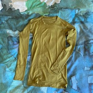 Lululemon Swiftly Tech long sleeve